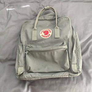Fjallraven kanken backpack